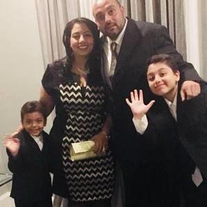 Meet your Posher, Sandy